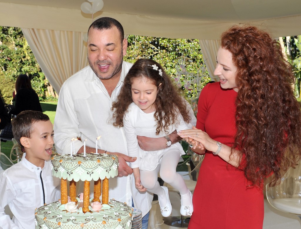 Mohammed VI is pictured with Princess Lalla Salma and their children (AFP)