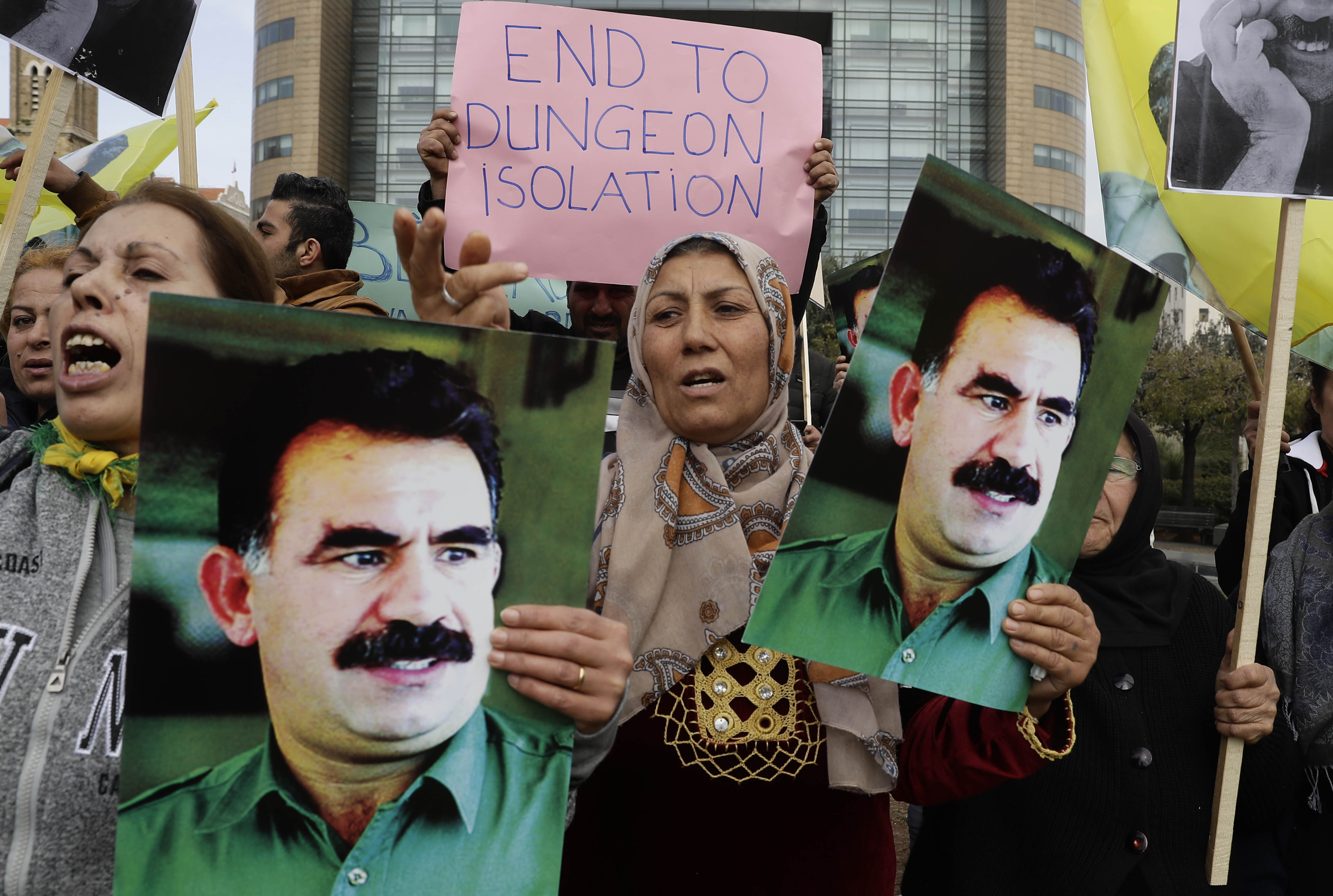 Hunger Strikers End Action In Turkey After Call From Jailed Kurdish Leader Ocalan Middle East Eye