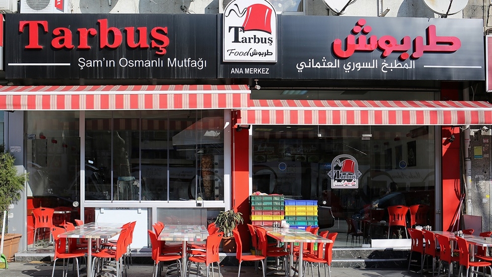 Syrian refugee fights Turkish order to tear down Arabic restaurant signs |  Middle East Eye édition française