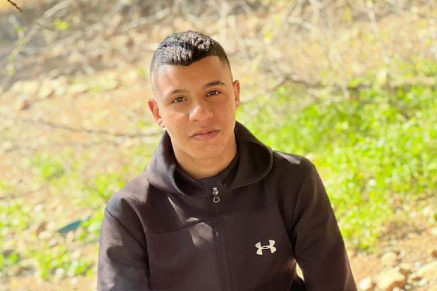 De zeventienjarige Palestijn Jibril Muhammad Al-Lada'a, die maandag bij een inval werd gedood (Twitter).