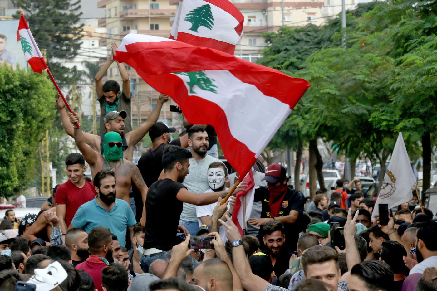 Manifestations dans la ville de Sidon, dans le sud du Liban, le 18 octobre (AFP)