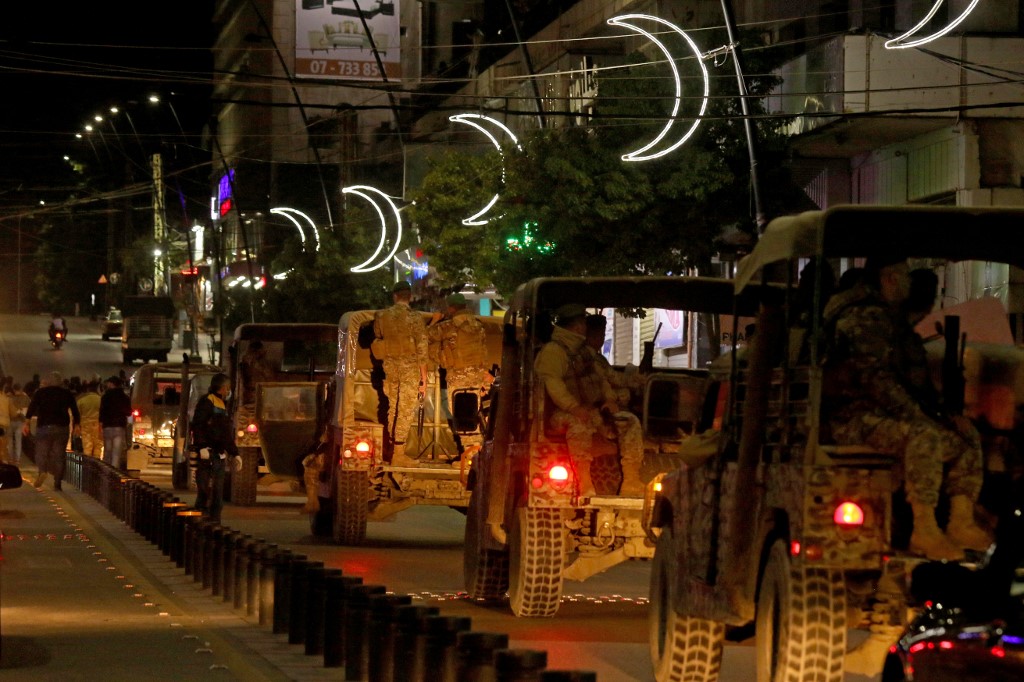 L’armée libanaise est déployée dans la ville de Saïda, le 27 avril 2020 (AFP)