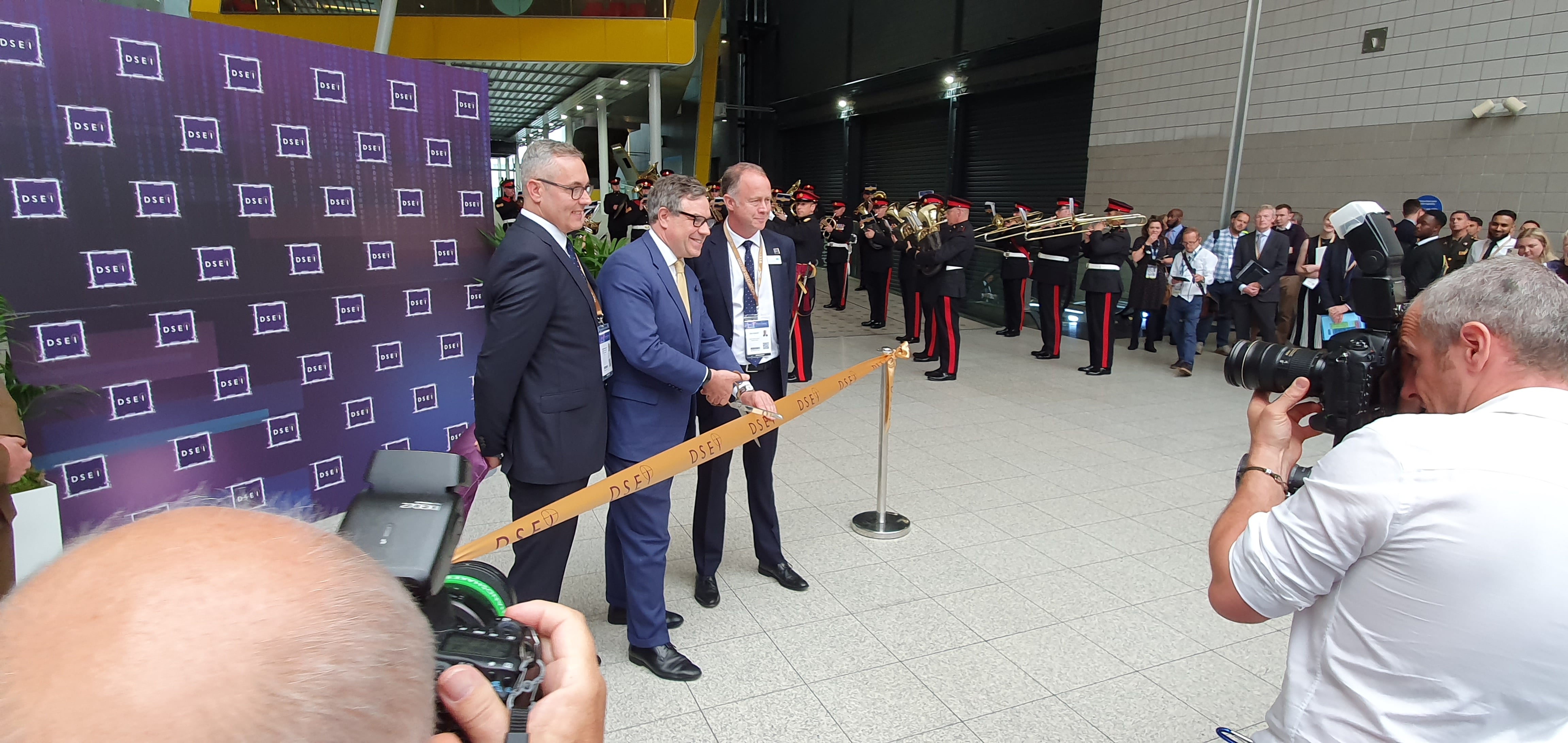 UK Minister for Defence Procurement opens DSEI on 14 September, 2021, saying it would help Britain retain “its position as a leading global exporter”