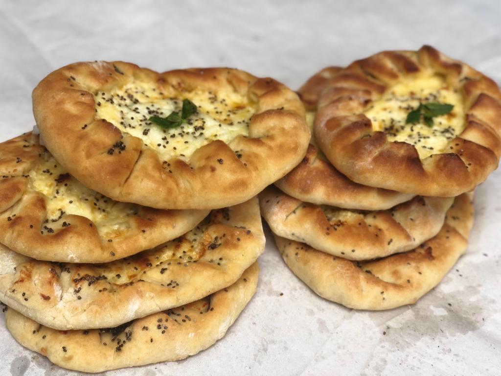 How To Bake This Lebanese Cheese Flatbread Middle East Eye