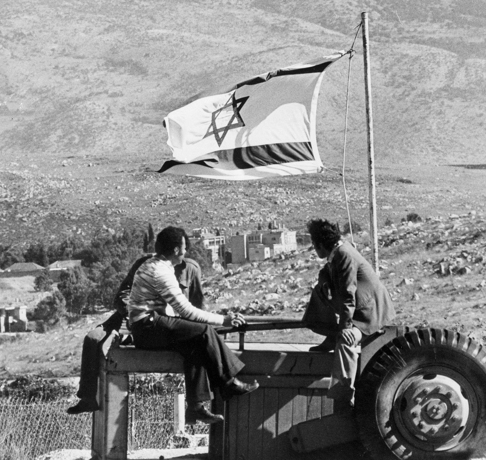 Des soldats israéliens près du fleuve Litani après l’invasion israélienne du Sud-Liban, le 20 mars 1978 (AFP)