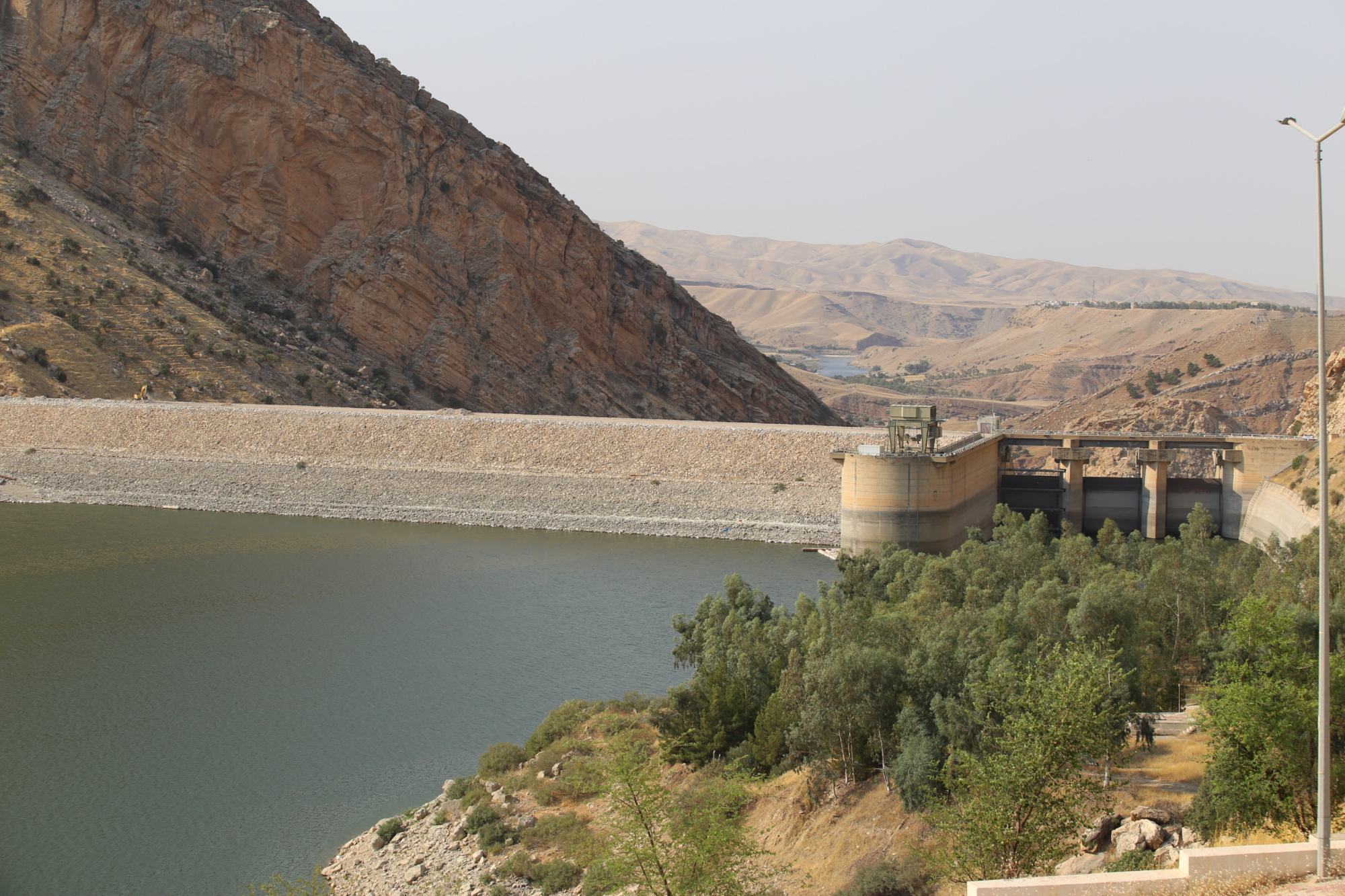 Darbandikhan Dam in northern Iraq