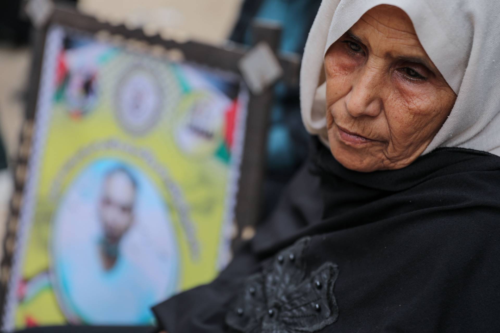 Um Sami, Sami al-Amour's mother, was the only one allowed to visit him in prison. However, she had not been able to see him for the past four years due to the Israeli restrictions.