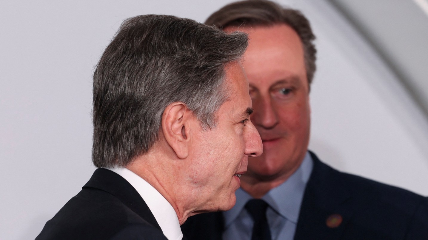 US Secretary of State Antony Blinken next to British Foreign Secretary David Cameron during the G7 meeting in Italy, on 18 April 2024 (Reuters)