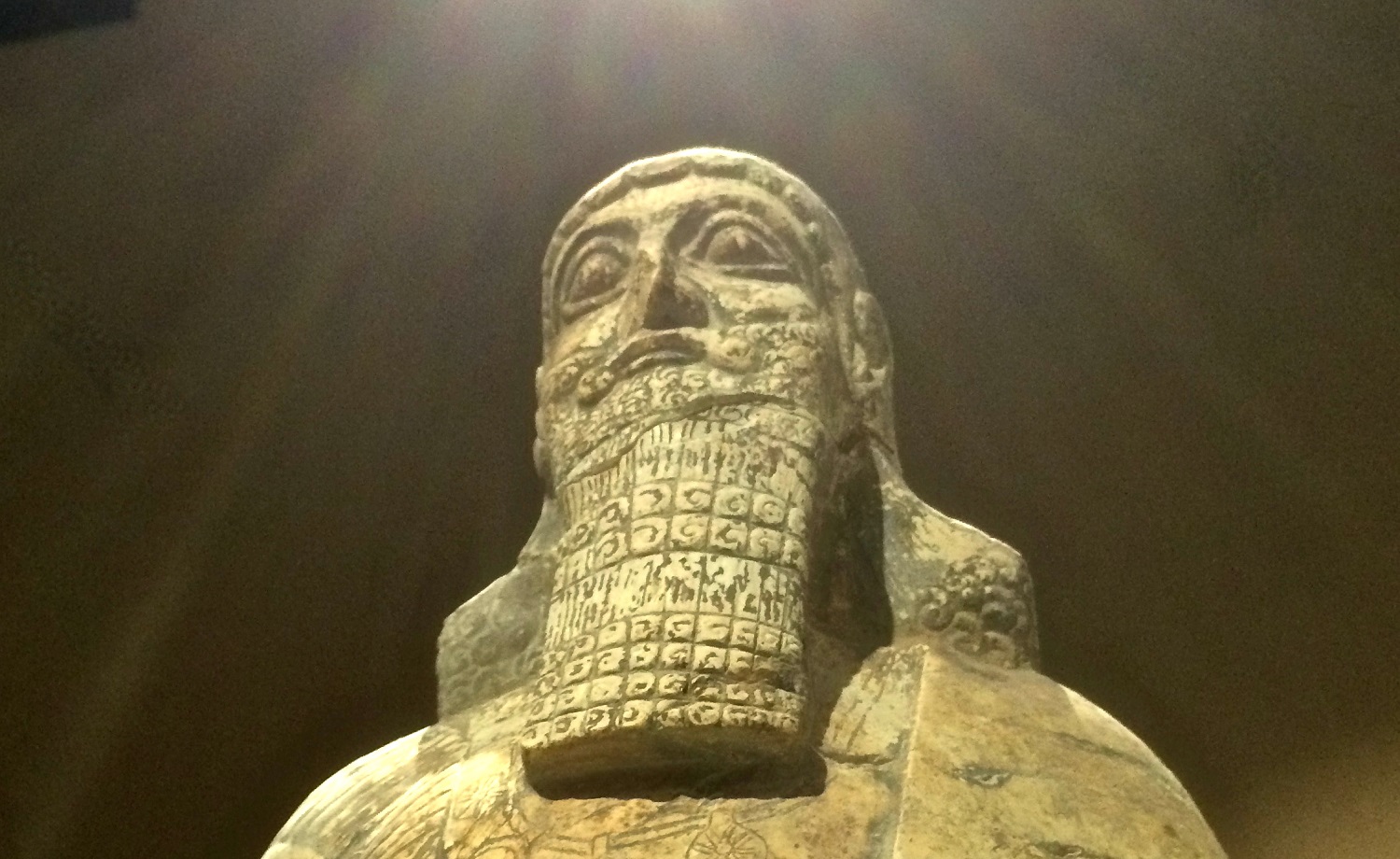 Une statue de Salmanazar, un gouvernant assyrien, volée en 2003 et restituée à l’Irak par les États-Unis (MEE/Tom Westcott)