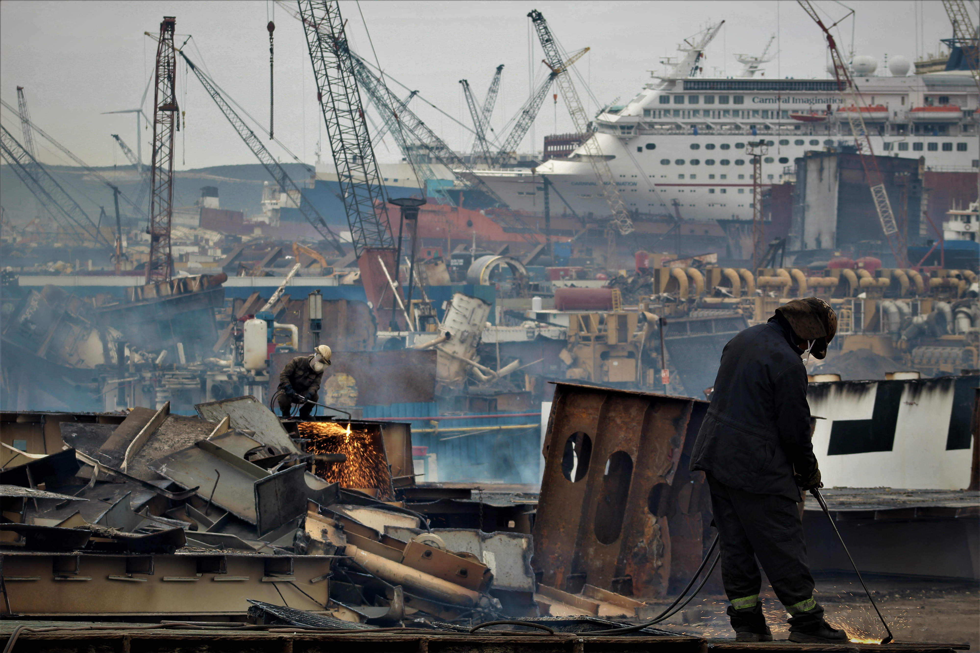 Aliaga sees a variety of vessels of disassembled, a process often completed in just a few months (MEE/Nimet Kirac)