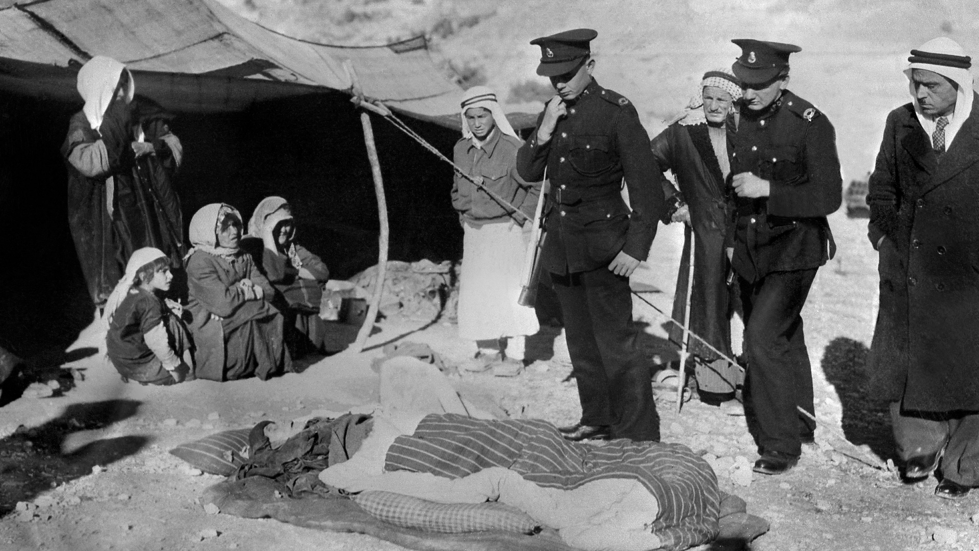 British officers inspect Haganah attack