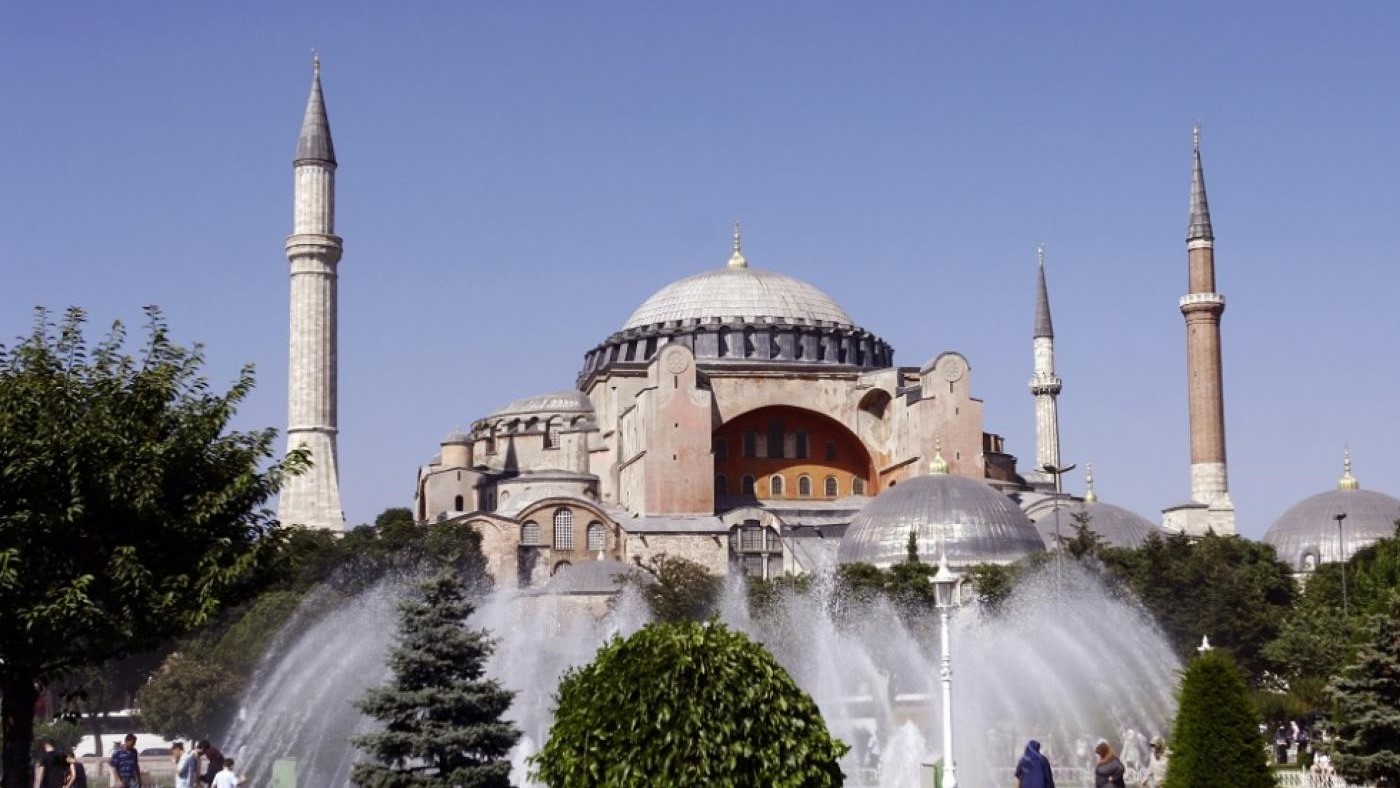 Datant du VIe siècle, Sainte-Sophie à Istanbul a été construite à l’aide d’un béton qui a résisté aux tremblements de terre au fil des siècles (AFP)