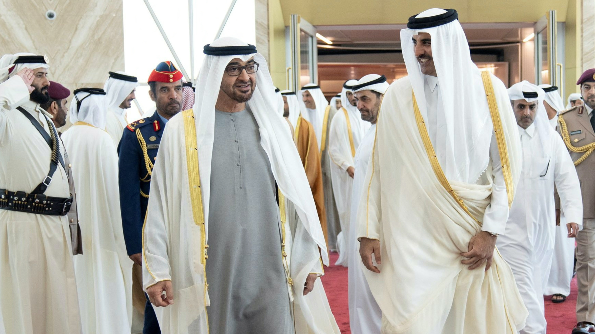 Qatar’s Emir, Sheikh Tamim bin Hamad al-Thani (R) meets with President of the UAE Sheikh Mohamed bin Zayed Al Nahyan