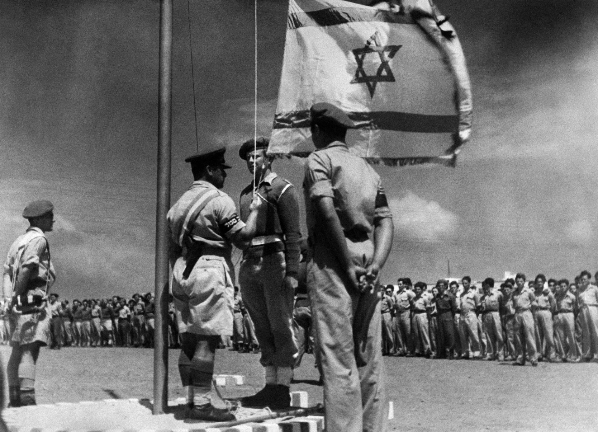 israel flag raised 1948