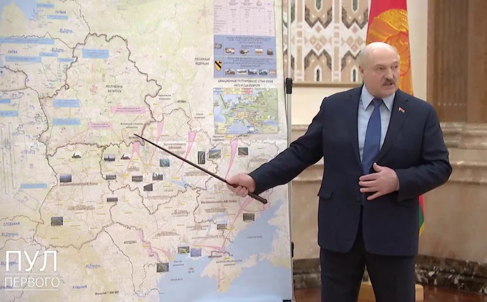 Si le président biélorusse Alexandre Loukachenko affirme qu’il ne participera pas à l’invasion de l’Ukraine, il soutient l’intervention militaire russe depuis le nord (Reuters)