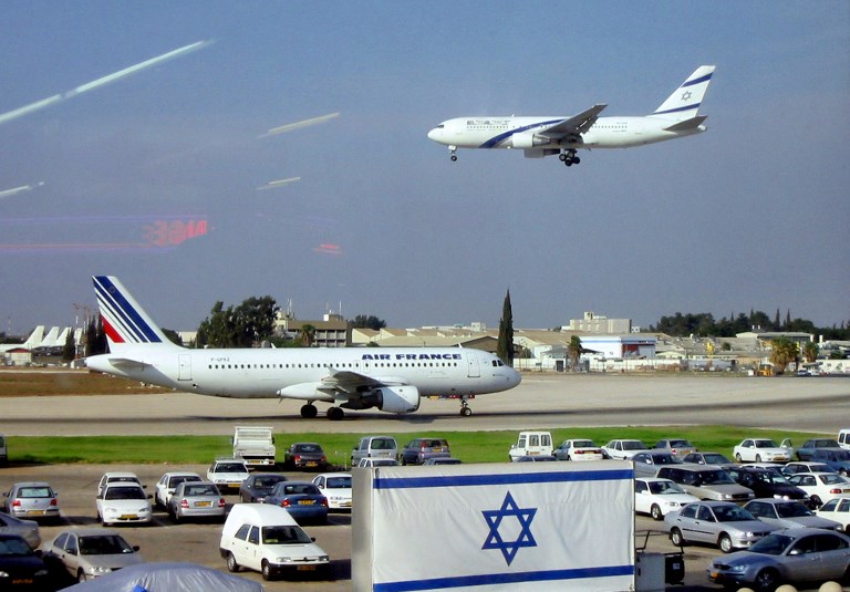 Israeli airliners to fly over Sudan and Oman as Netanyahu courts ex-foe