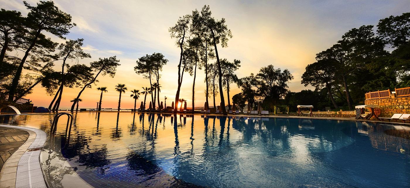 La piscine réservée aux hommes de l’hôtel Wome Deluxe à Antalya, Turquie (HalalBooking.com)