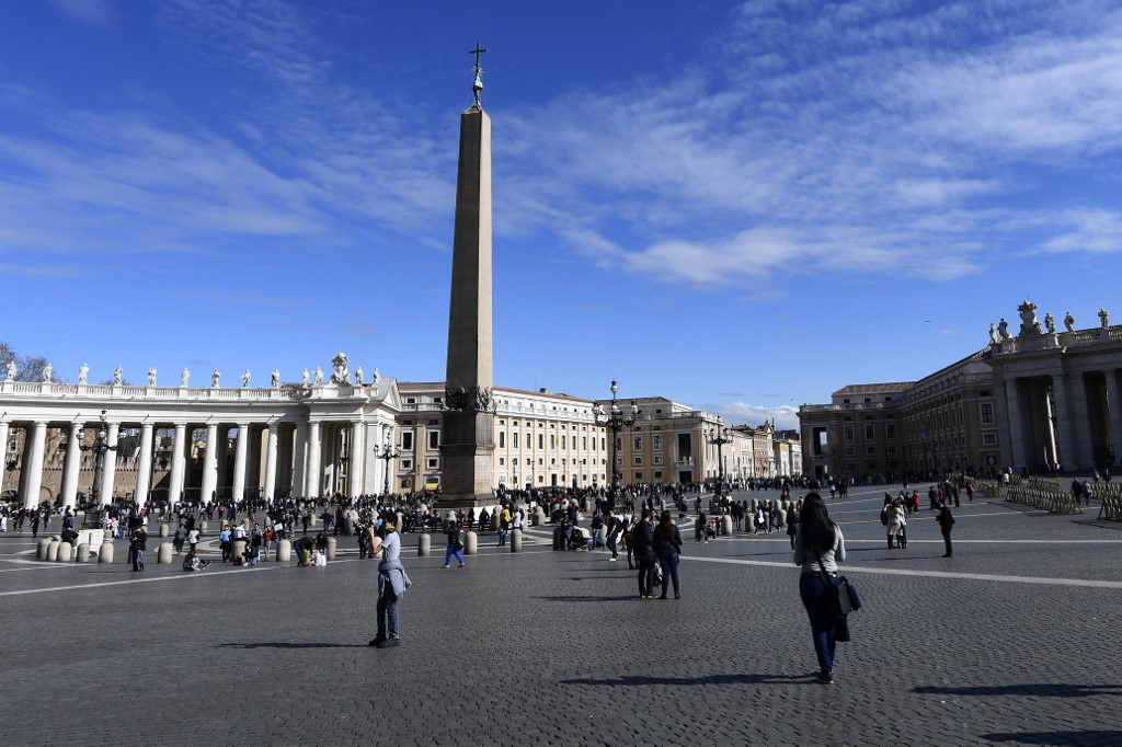 vatican square egypt obelisk