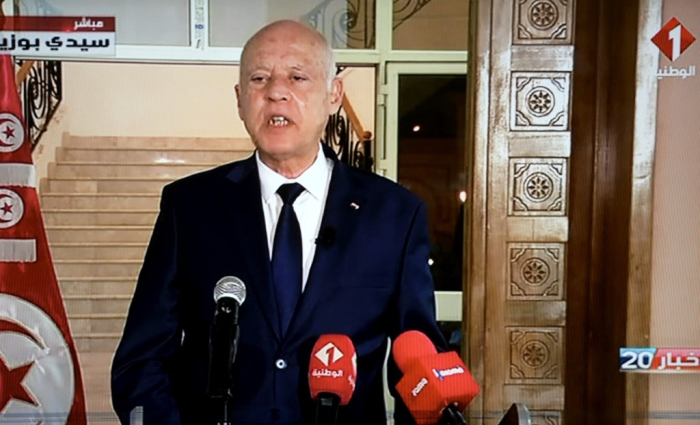 Kais Saied s’adresse aux Tunisiens, à Sidi Bouzid, dans un discours diffusé à la télévision, le 20 septembre 2021 (AFP/Fethi Belaïd)