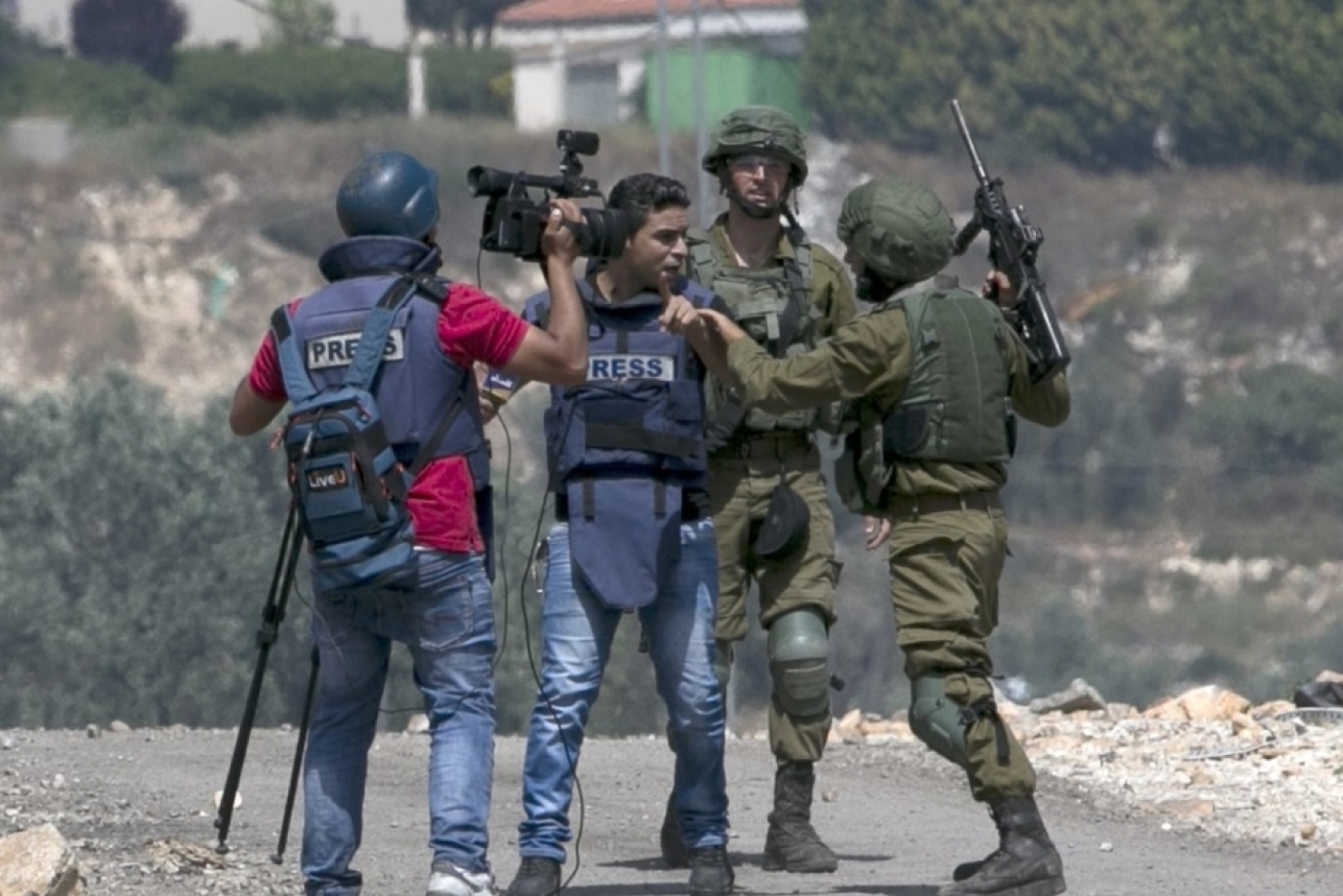 Media watchdogs slam 'politically motivated' arrests of Palestinian journalists | Middle East Eye