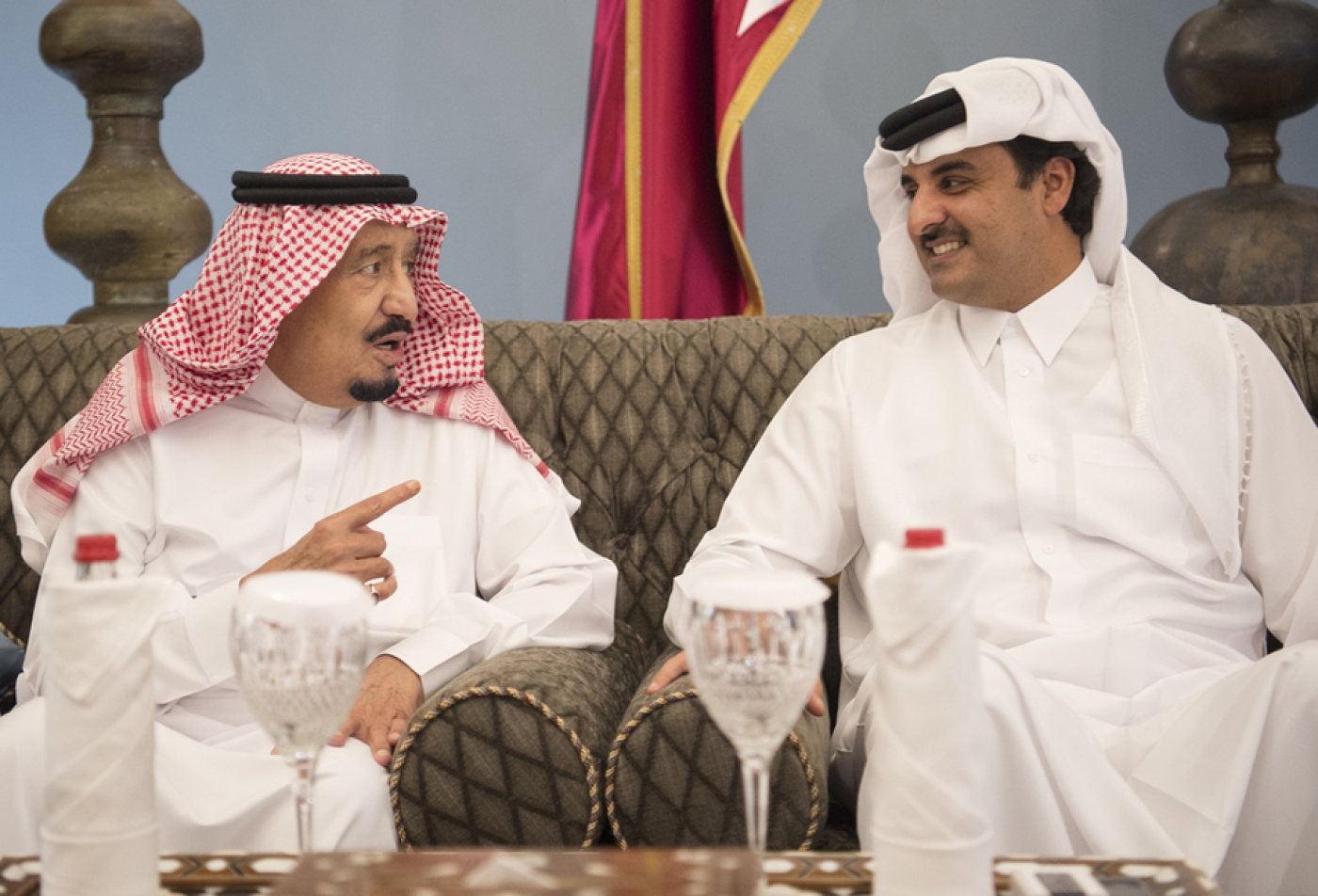 Катар и саудовская аравия. Шейх Салман. Бин Салман Аль Тани. Эмир Саудовской Аравии. Эмир Катара и принц Саудовской Аравии.