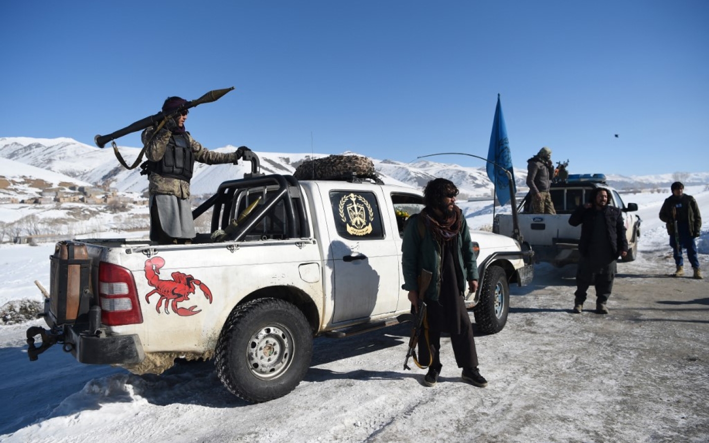 Le Mouvement de résistance pour la justice, milice armée hazara, se défend contre les talibans, dans la province de Wardak (centre de l’Afghanistan), en janvier 2021 (AFP/Wakil Kohsar)
