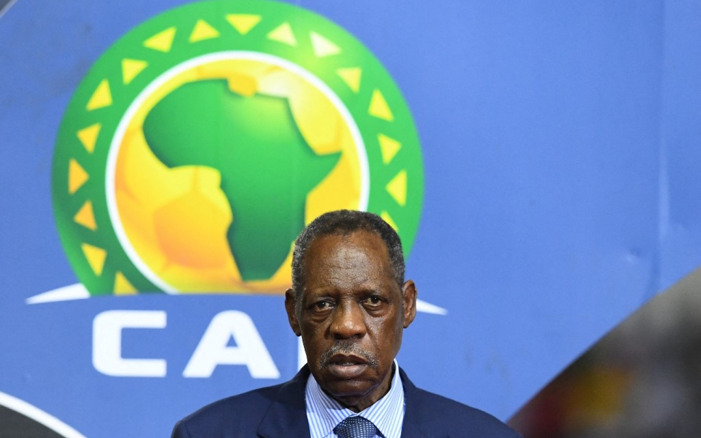 Pour Issa Hayatou, ex-président de la la Confédération africaine de football, la CAN doit se jouer en hiver (AFP/Gabriel Bouys)