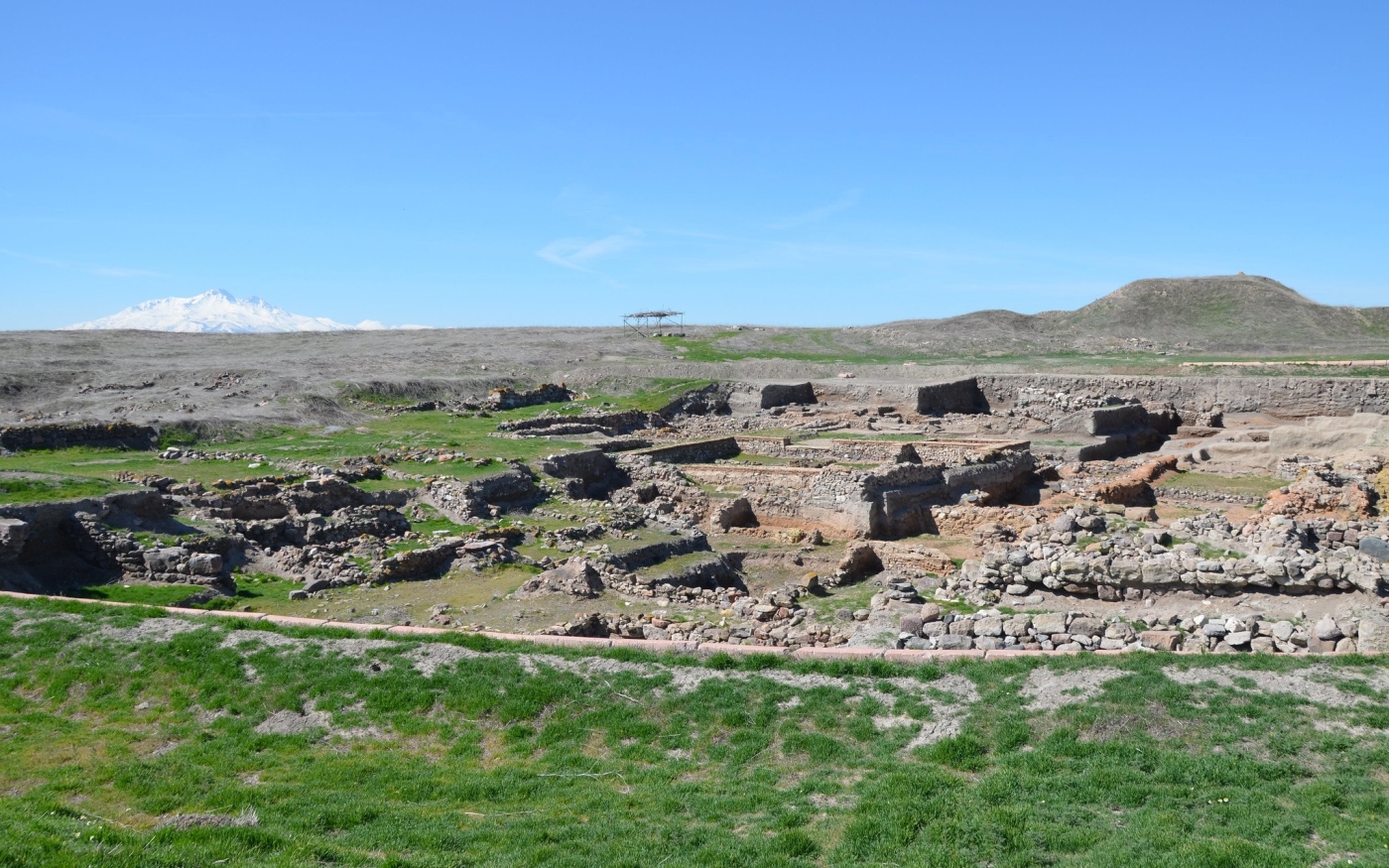 Des fouilles à Kültepe ont mis au jour un contrat de mariage datant d’environ 2 000 ans avant notre ère (Carole Raddato/Flickr)