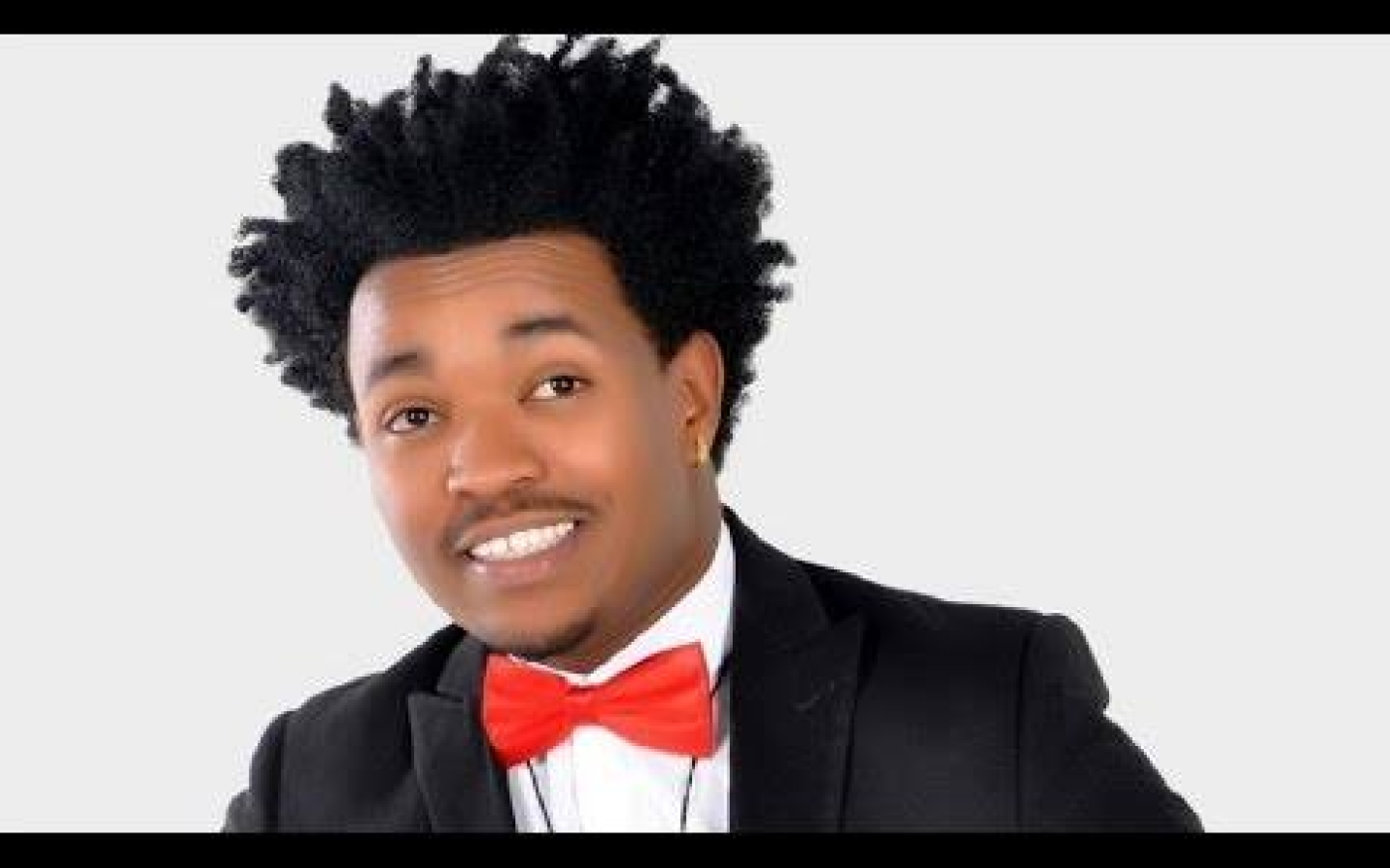Ancienne étoile montante de la scène musicale éthiopienne, Tarekegn Mulu est accusé d’avoir tenté de soudoyer les témoins de l’accusation pour qu’ils reviennent sur leur témoignage contre le trafiquant d’êtres humains (Facebook)