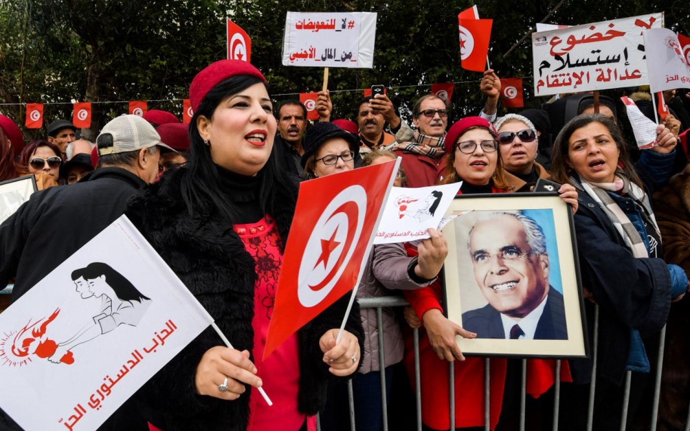 Le dernier amendement vise clairement Abir Moussi, présidente du Parti destourien libre, qui n’a de cesse de condamner la révolution de 2011 et de regretter le benalisme (AFP)