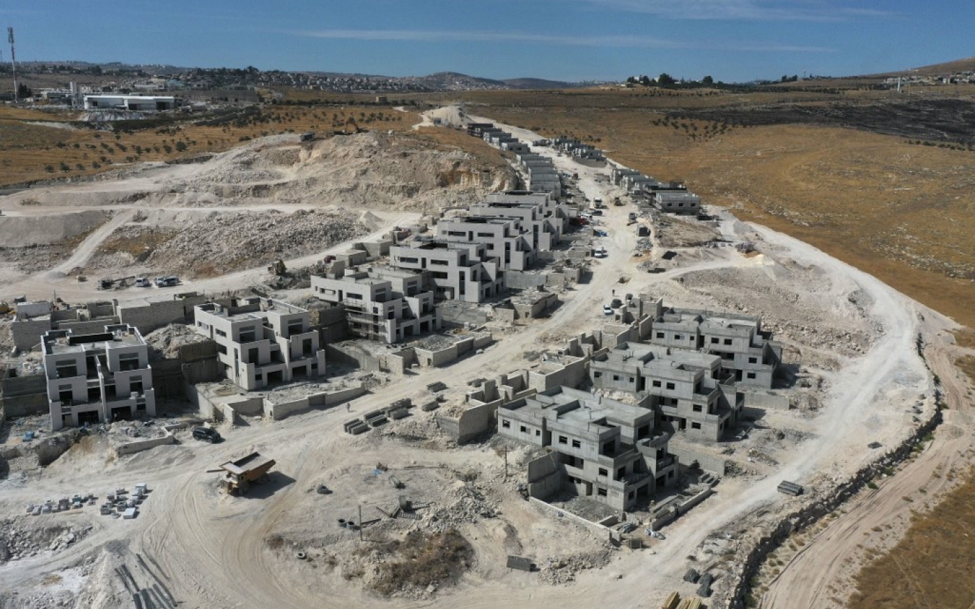 Maisons en construction dans la colonie de Nokdim, en Cisjordanie occupée, le 13 octobre (AFP)