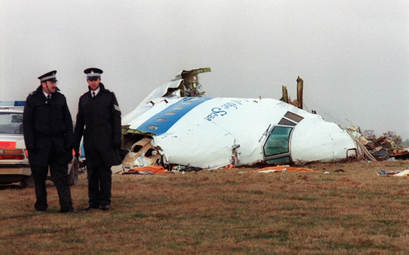 Le 21 décembre 1988, un Boeing 747 effectuant le vol Pan Am 103, entre Londres et New York, explose au-dessus du village de Lockerbie en Écosse, après la détonation d’une bombe, tuant 270 personnes (AFP/Roy Letkey)