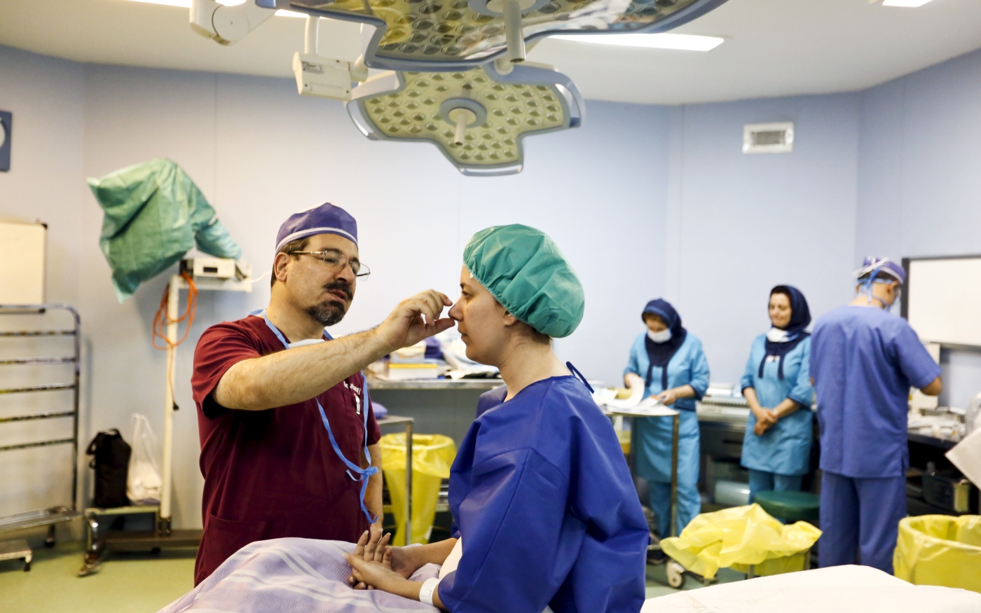 Les rhinoplasties sont l’une des chirurgies les plus courantes à Istanbul (Reuters)