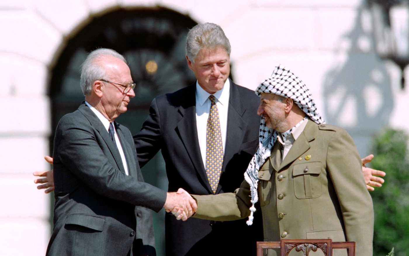 Les accords d’Oslo ont codifié la mainmise d’Israël sur les aquifères de Cisjordanie dans l’attente de négociations sur le statut permanent, qui n’ont jamais eu lieu (AFP)