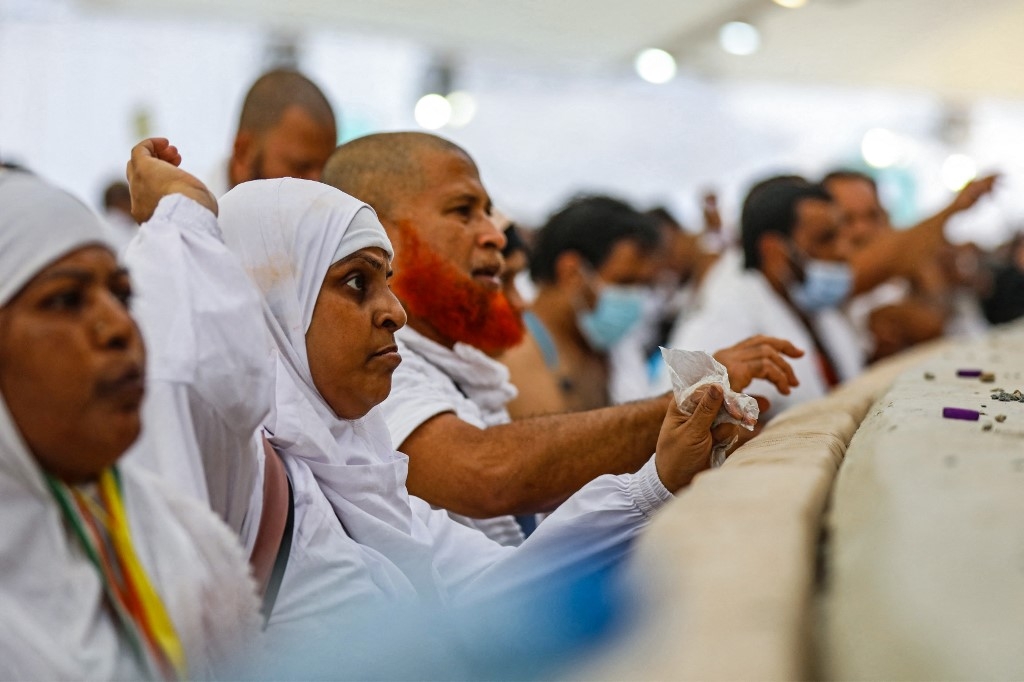 Hajj: British pilgrims complain of missing money and cancelled bookings |  Middle East Eye