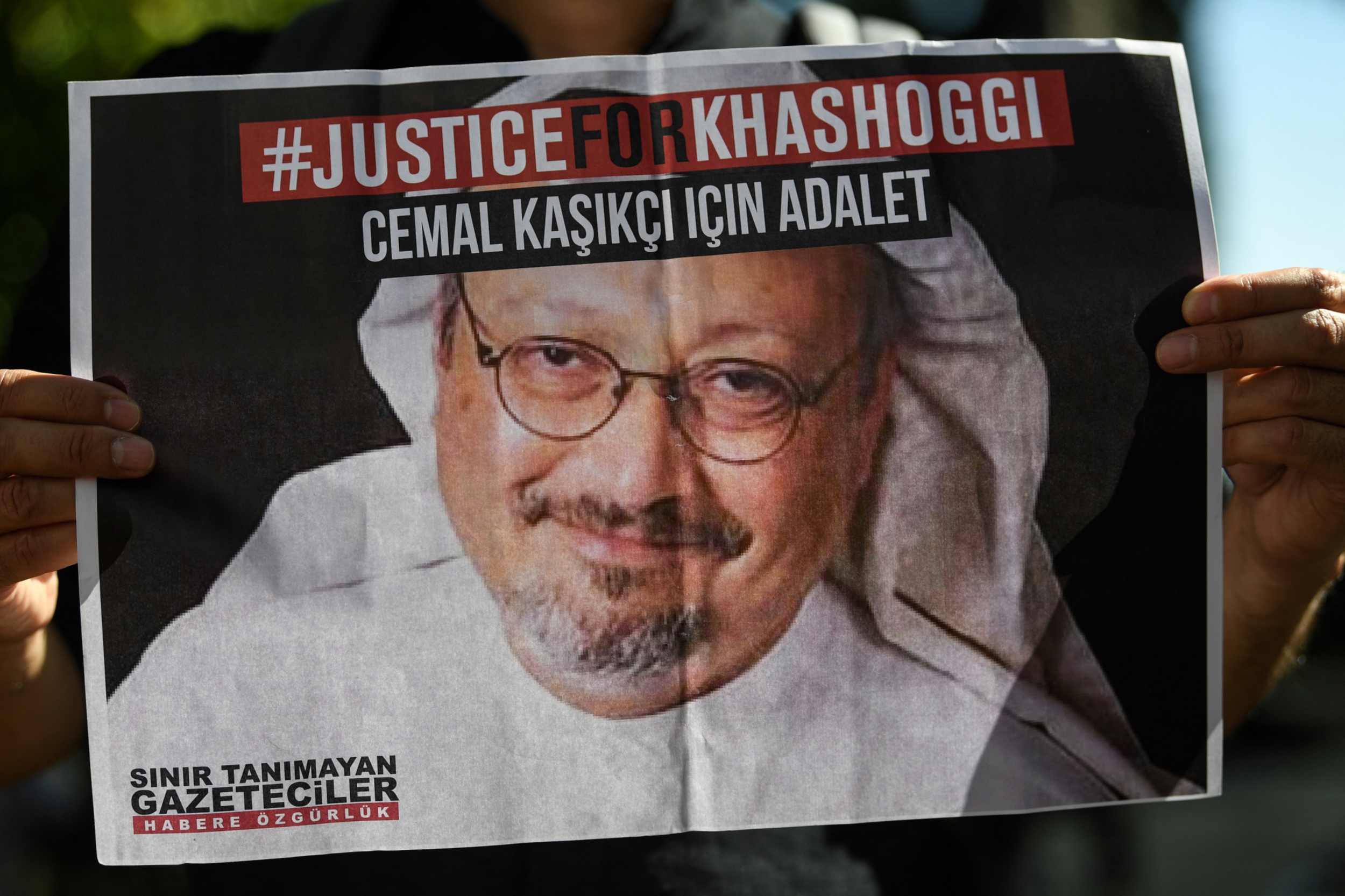 Les apparitions des trois hommes confortent les doutes quant à l’honnêteté de Riyad, qui affirme demander des comptes aux assassins de Jamal Khashoggi (Reuters)