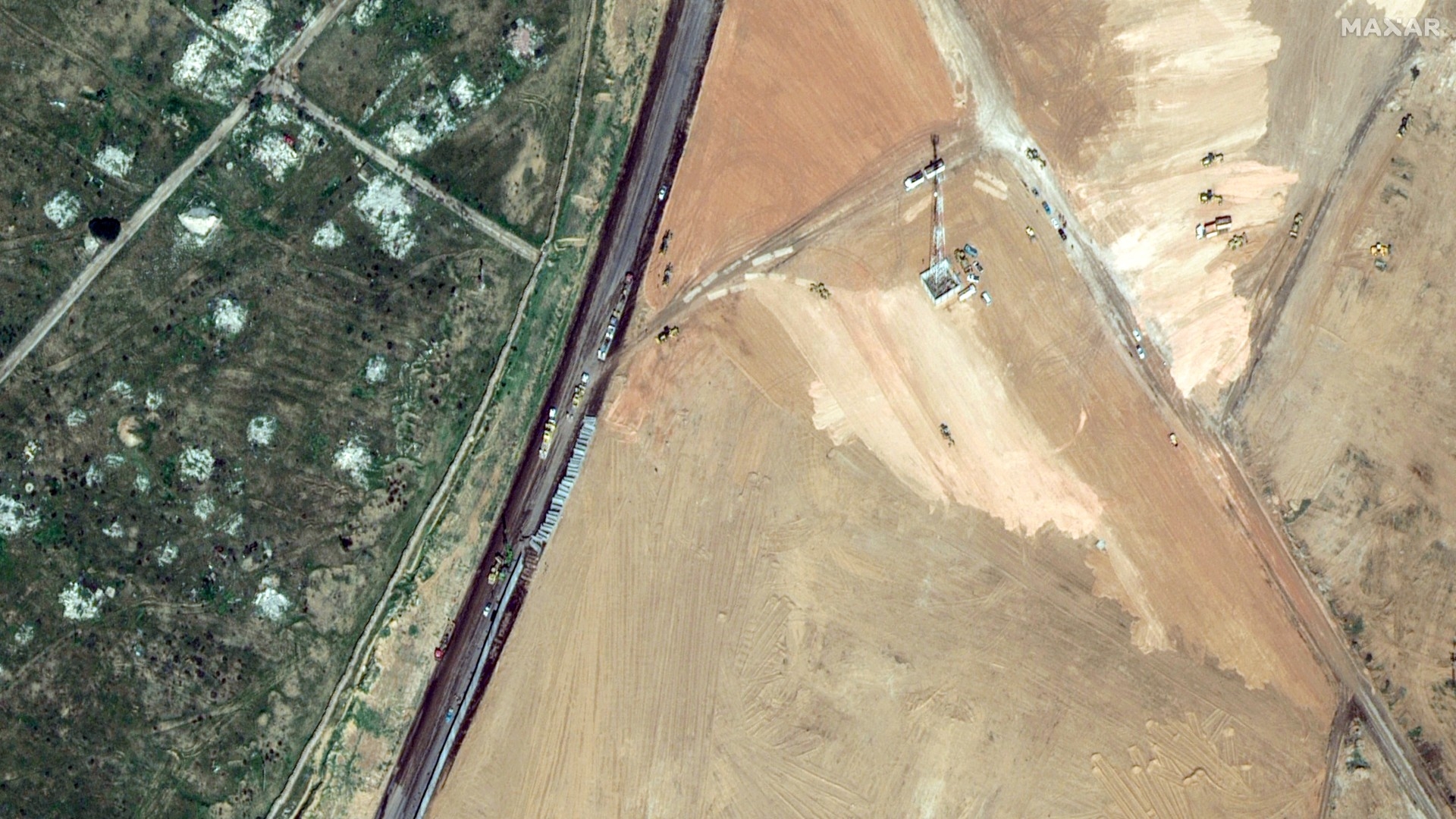 A satellite image shows the construction of a wall along the Egypt-Gaza border near Rafah, 15 February (Maxar Technologies/Reuters)