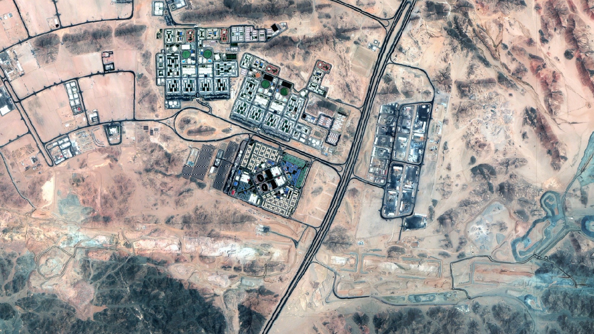 Satellite image taken in May 2023 shows construction of base village and excavation activity on 'The Line' in Saudi Arabia's northwestern Tabuk province (CG Satellite/Soar)