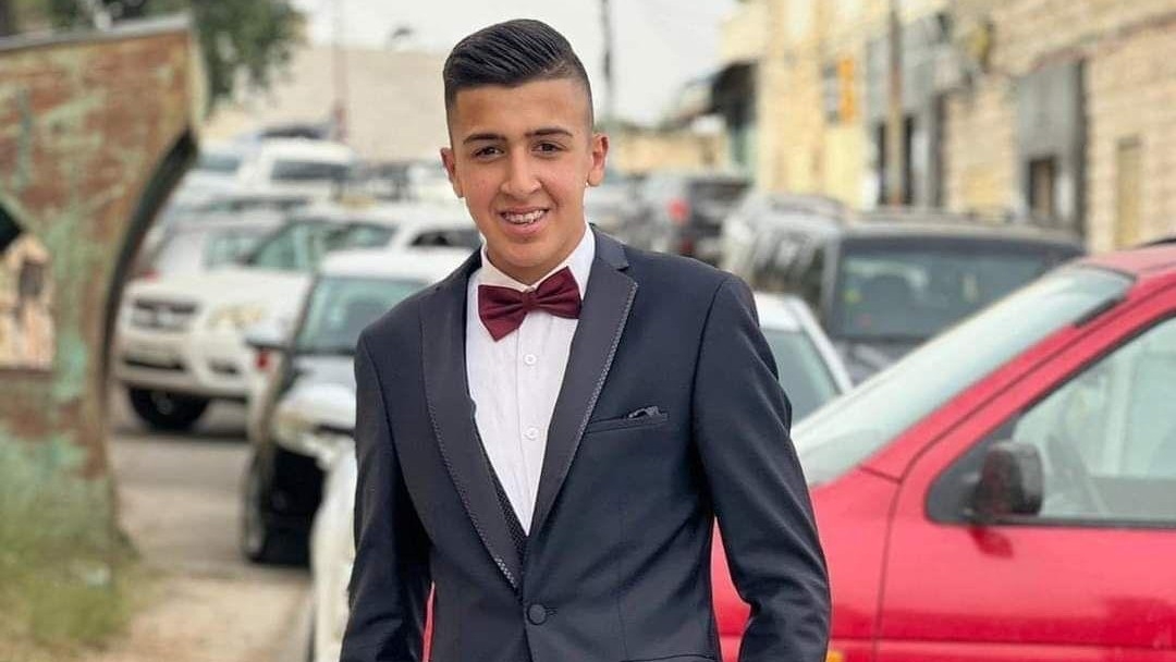 Ramzi Fathi Hamed, 17, was shot by an Israeli settler whilst sitting in a car near the Ofra illegal settlement north of the West Bank (Screengrab)