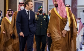 Pour l’Arabie saoudite, la France est un partenaire de poids face à l’Iran dans la mesure où la défaite de Donald Trump et la perspective d’un nouvel accord sur le nucléaire iranien ont été sources d’inquiétude à Riyad (AFP)
