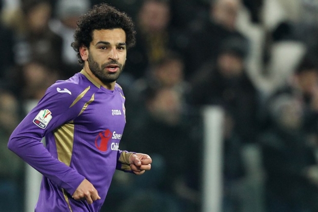 Fiorentina's Egyptian midfielder Mohamed Salah looks on during the Italian Tim cup football match Juventus Vs Fiorentina on 5 March at the 'Juventus Stadium' in Turin (AFP)