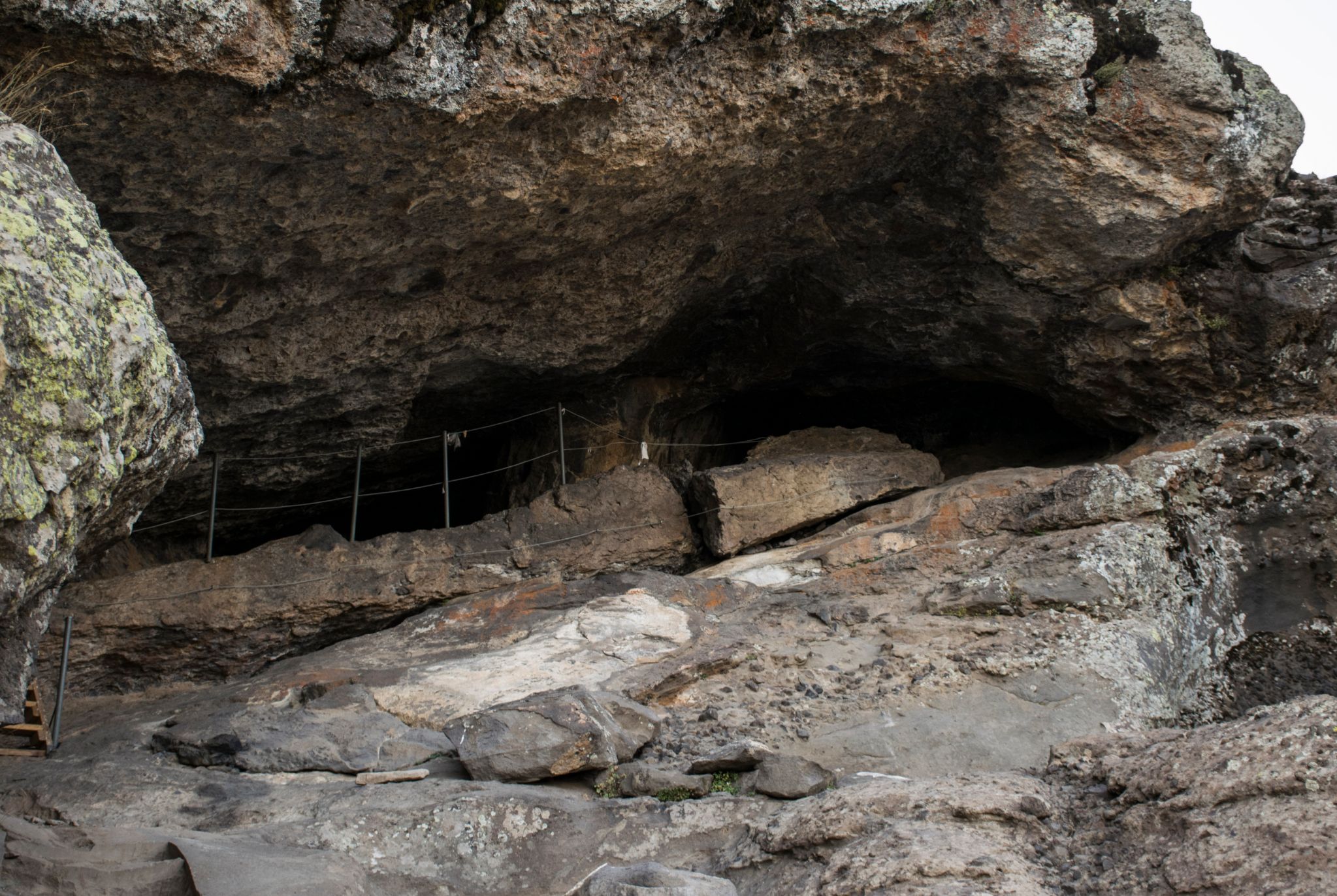 Duzgun Baba cave (MEE/Nick Ashdown)
